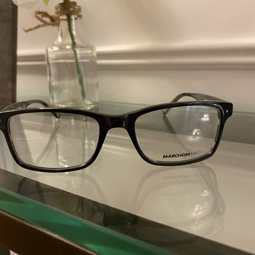 Eyeglasses